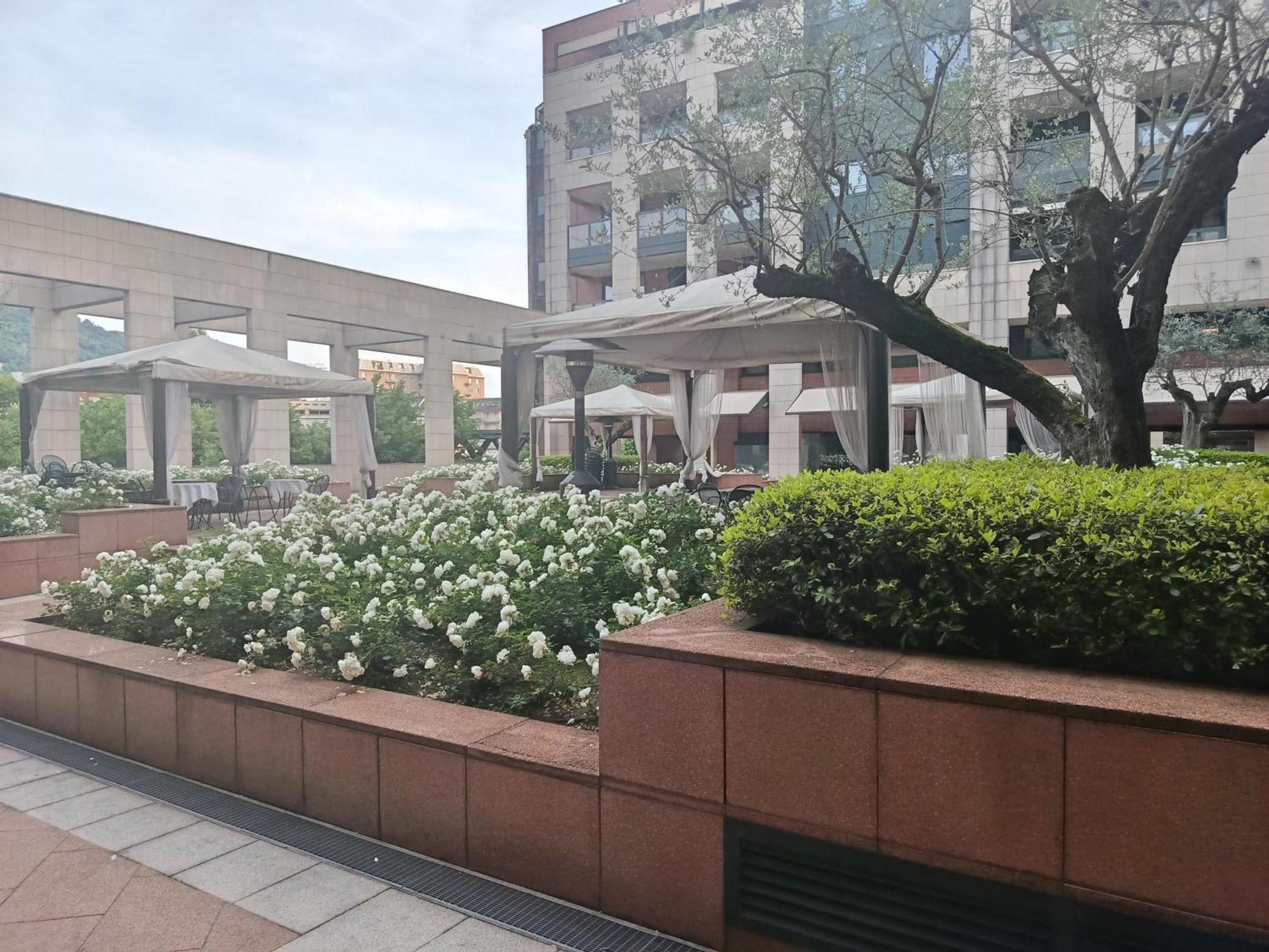 Апартаменты Bilocale Con Terrazzo E Box Auto Su Richiesta Комо Экстерьер фото
